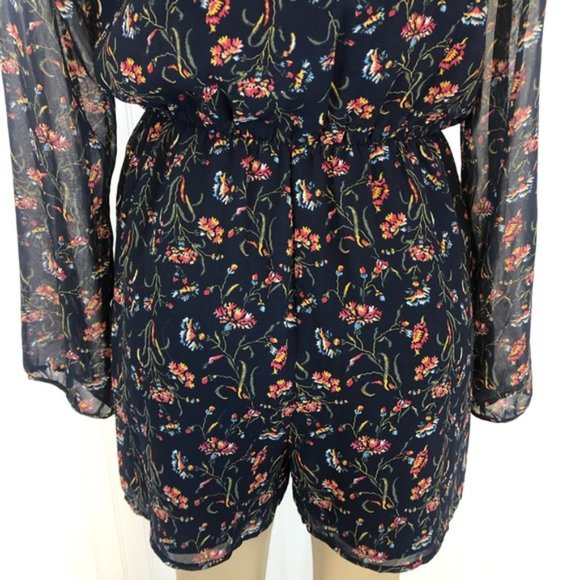 NWOT BCBGeneration Pussy Bow Romper XS 2 Long Sleeve Neck Tie Pocket Floral Navy - Picture 10 of 16